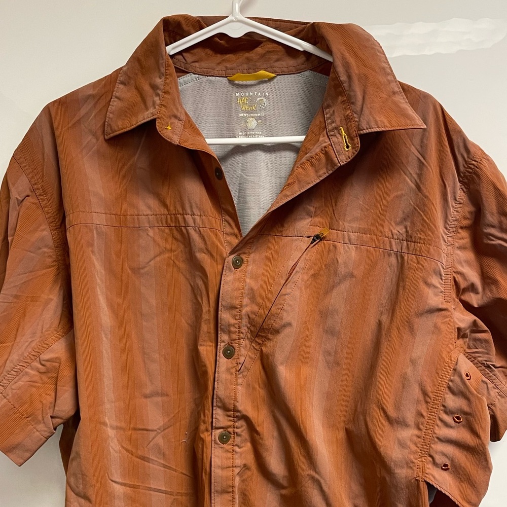 Mountain Hardwear Canyon Short Sleeve Shirt Men L Orange Mesh Lined Quick-Dry
